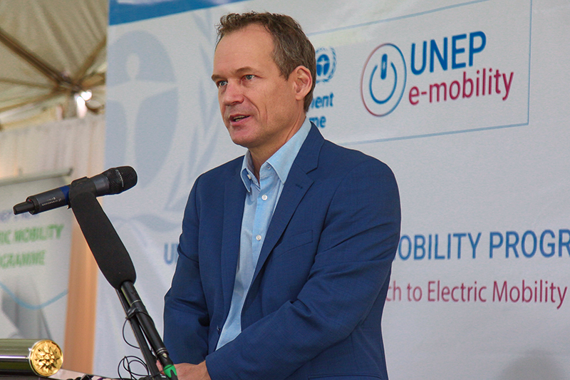 Mr. Rob de Jong – Head of Sustainable Mobility at the UN Environment Programme (UNEP).