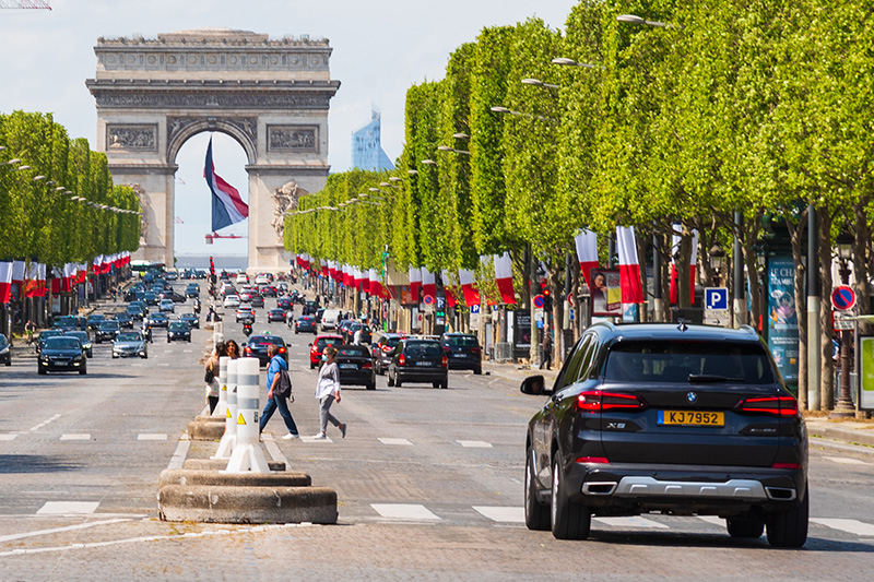 Parisians challenge SUV supremacy
